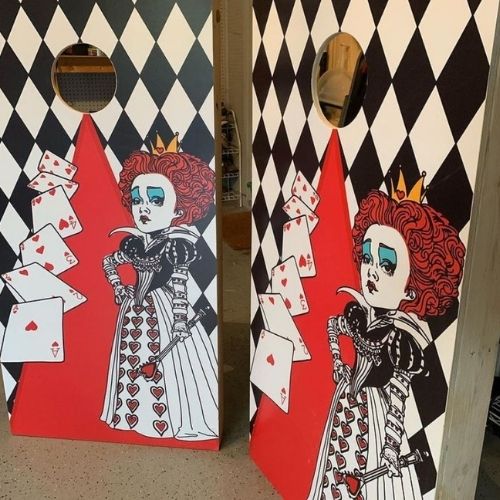 Queen-of-Hearts-Boards Custom Cornhole